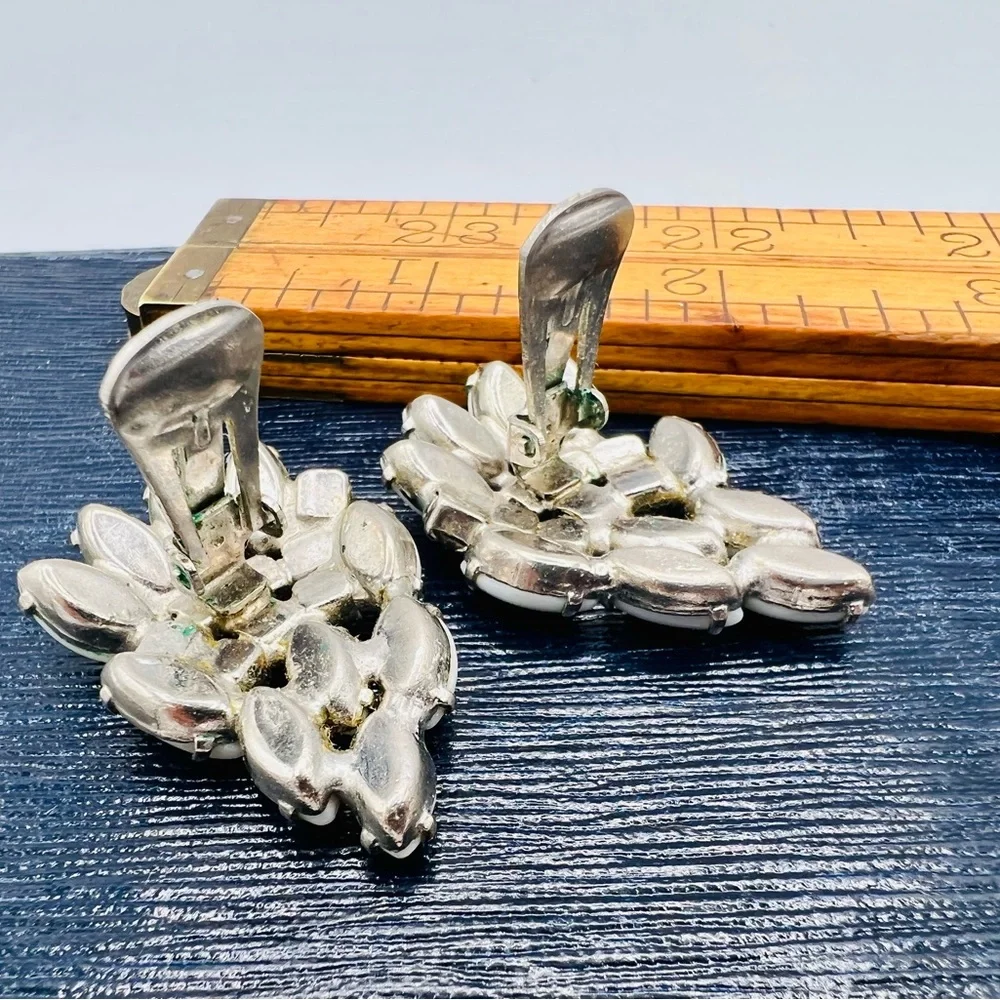 Vintage white glass rhinestone clip on earrings climbers milkglass